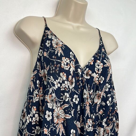 Lush blue floral print wrap spaghetti strap top size small EUC - Picture 3 of 13